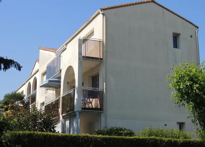 Royan: T2 Proche Avec Parking Privé - Fr-1-71-63 Appartamento Royan