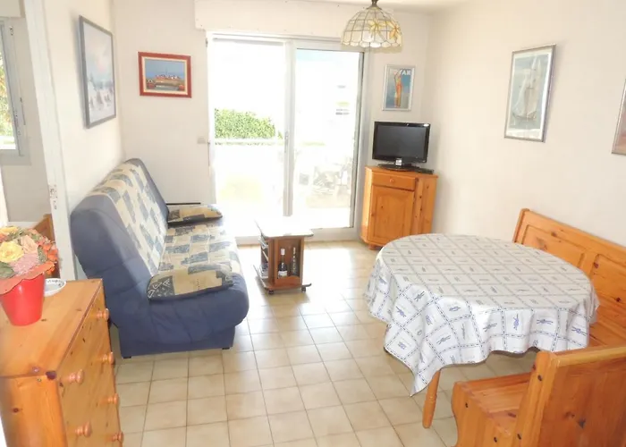 Royan: T2 Proche Avec Parking Privé - Fr-1-71-63 Appartamento Royan